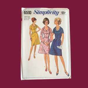 Simplicity Women's Long Sleeve Dress in Pink and Blue